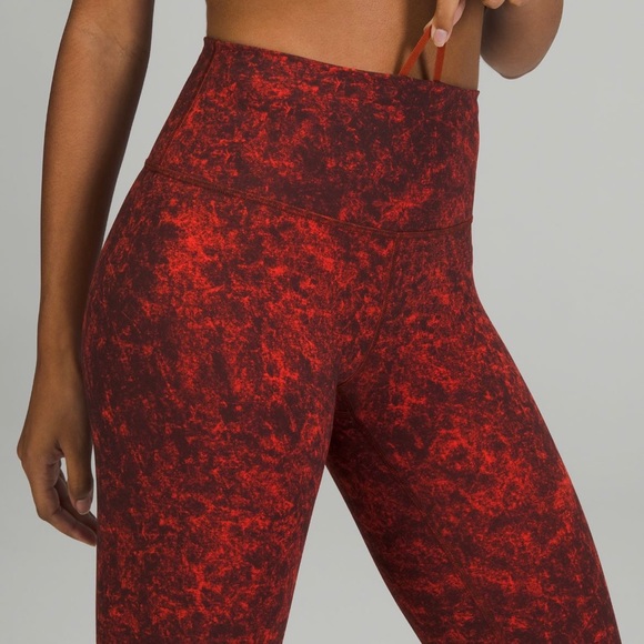 Lululemon Wunder Train High-Rise Tight 25" Denim Wash Print Autumn Red Black 10 - Picture 4 of 10
